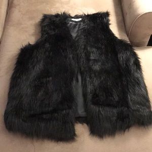 NWOT Black Fur Vest/Jacket- xtra large